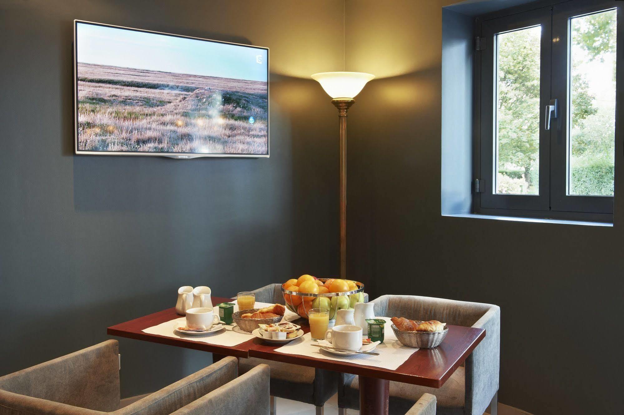 Hotel Jade أولناي سو بوا المظهر الخارجي الصورة